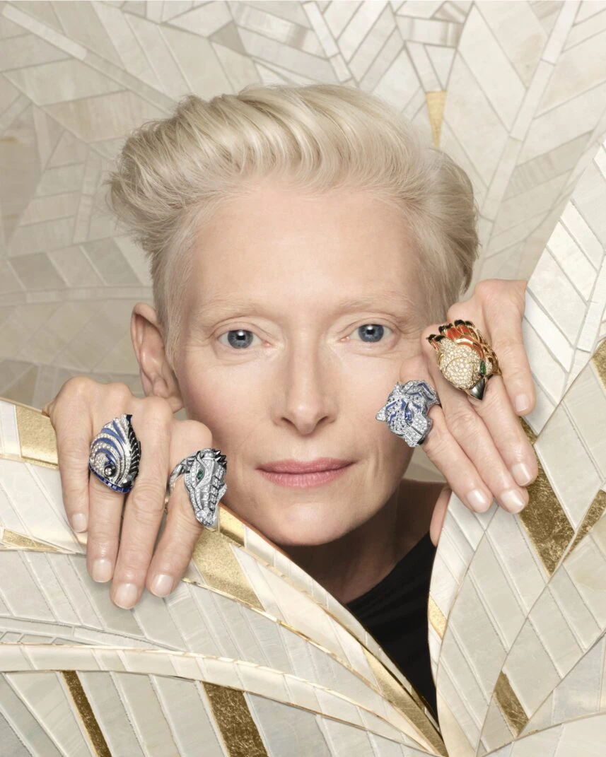 Тільда Свінтон і ювелірний звіринець Cartier: нова глобальна амбасадорка бренду у розкішній зйомці
