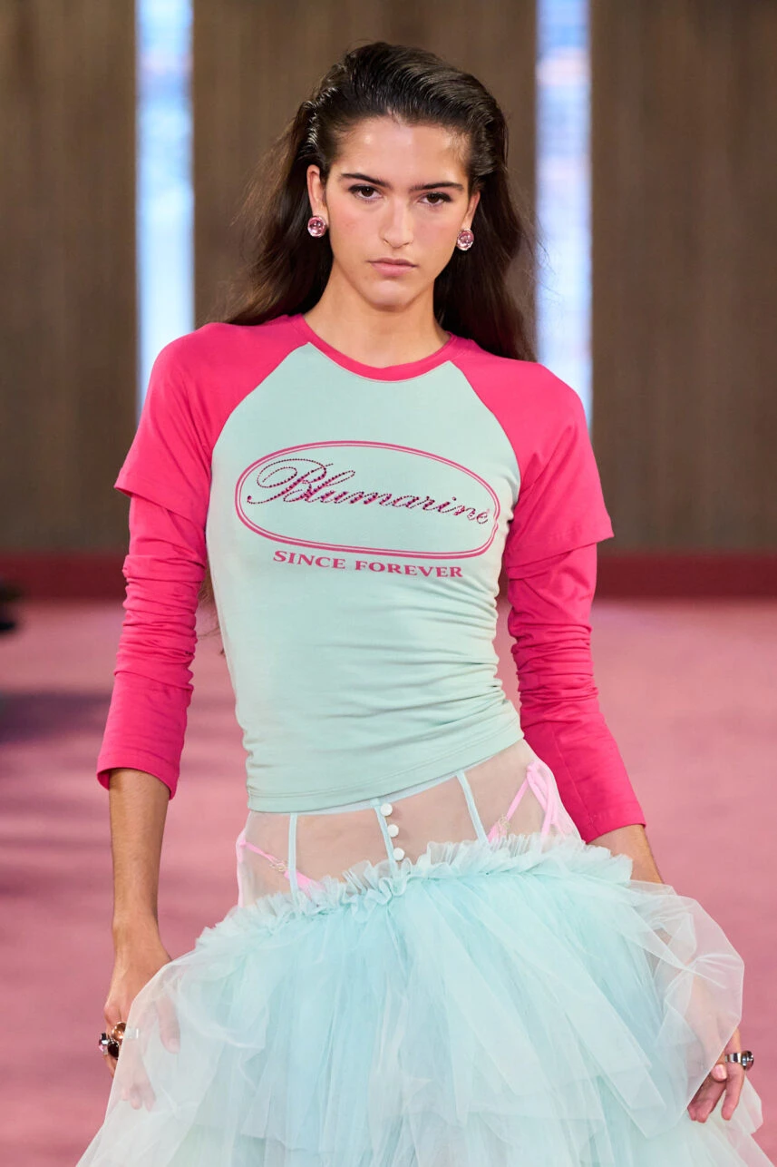 Пляж, жіночність і Y2K: Давид Кома презентував нову колекцію для Blumarine